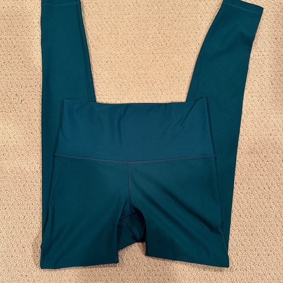 Lululemon High Rise Leggings size 6 EUC - Picture 4 of 5